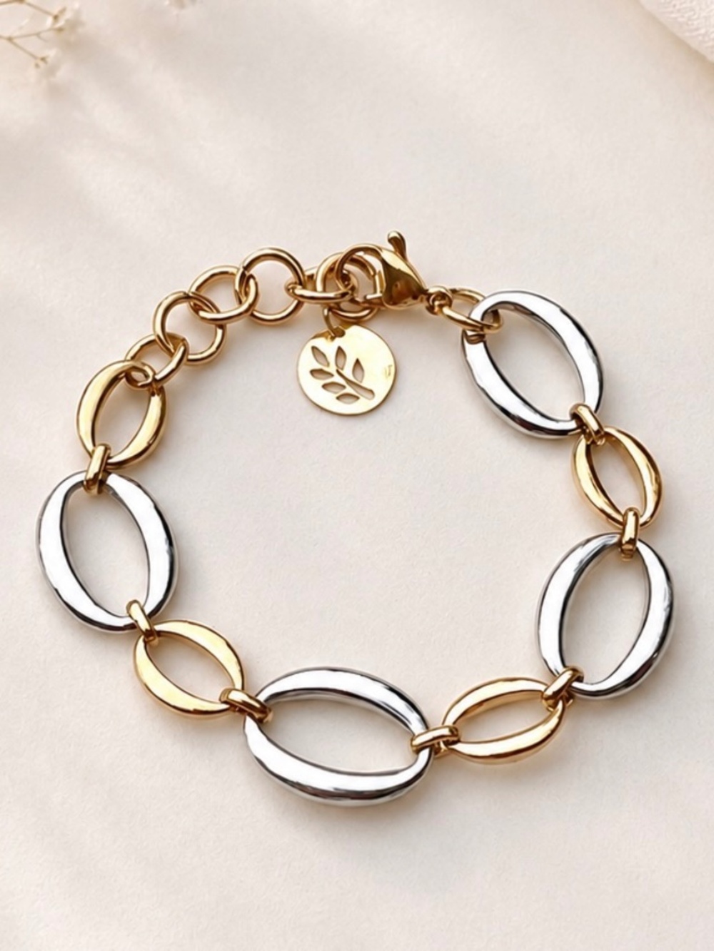 Chunky 18K Gold Plated Two Tone Charm Bracelet 6 1/2" - 7.9"